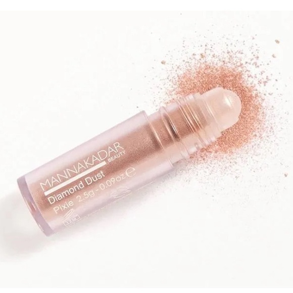 2/13$ 🎀 New Manna Kadar Beauty Diamond Dust Roll-On Shimmer in Pixie 2.5g. - Picture 1 of 2